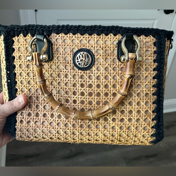 LILLY PULITZER MINI GREYDON CANE TOTE *ONYX* NATURAL BAMBOO - Picture 5 of 11